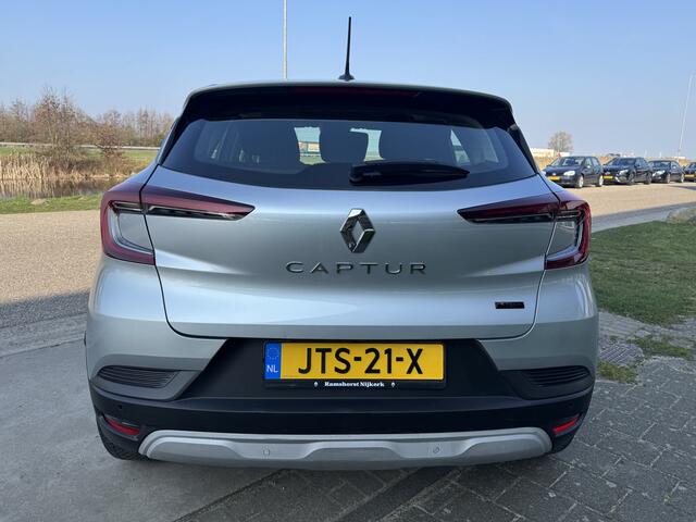 Renault CAPTUR 1.6 E-Tech Hybrid 145 Equilibre / Climate Control / Apple Carplay / Android Auto / Pakreersensoren achter