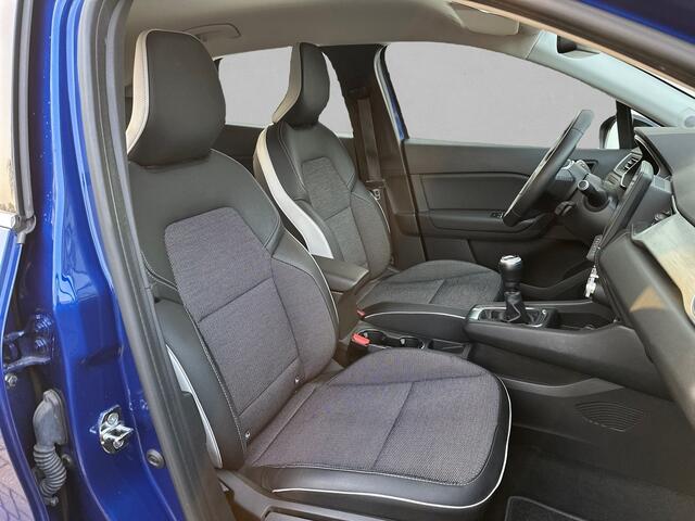 Renault CAPTUR 1.0 TCe 90 Intens NAVI / CARPLAU / CRUISE / CAMERA / PDC V+A / TREKHAAK