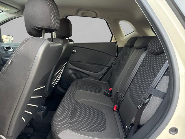 Renault CAPTUR 1.2 TCe Intens CRUISE / CLIMATE / CAMERA / TREKHAAK