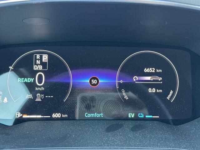 Renault CAPTUR Techno E-Tech Full Hybrid 160 l DEMOVOORDEEL!