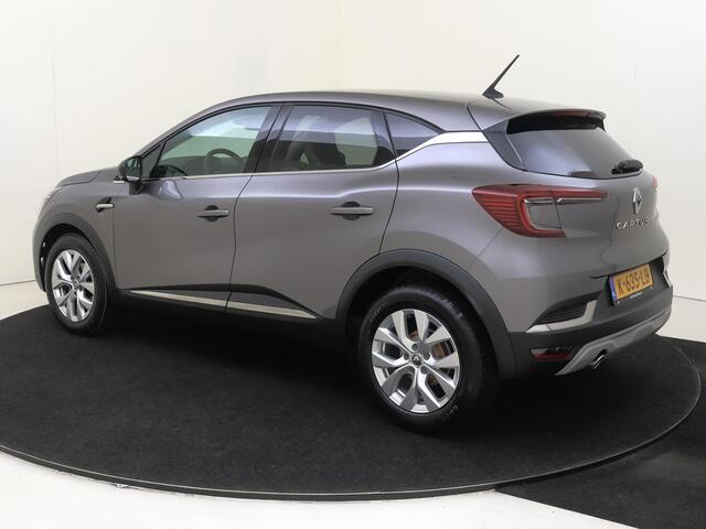 Renault CAPTUR 1.3 TCe 140 PK Intens | Automaat | Climate Control / ECC | Licht metalen velgen 17 inch | Cruise control Standaard | Connectiviteit af fabriek | Navigatie | Half lederen bekleding | LED koplampen | Park Distance Control voor en achter | Achteruitrijcamera
