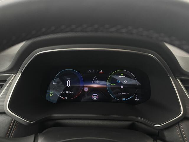 Renault CAPTUR 1.6 E-Tech Hybrid 145 Initiale Paris | Panoramadak | Trekhaak | Leder | Cruise Control Adaptief | BOSE-Audiosysteem |