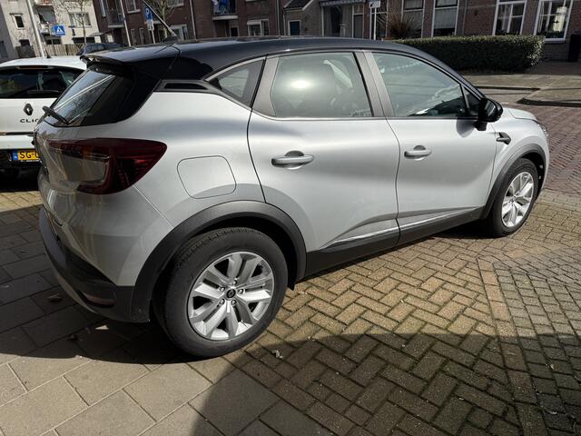Renault CAPTUR CAMERA PARKEERSENSOREN PACK PARKING AIRCO LICHTM.VELG 1.0 TCe 90 Zen