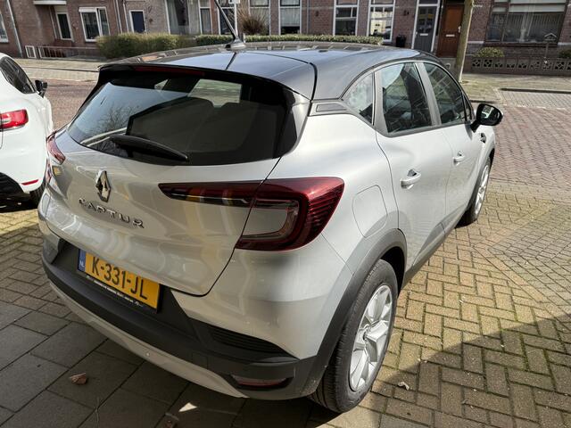 Renault CAPTUR CAMERA PARKEERSENSOREN PACK PARKING AIRCO LICHTM.VELG 1.0 TCe 90 Zen