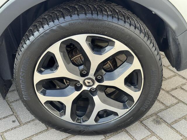 Renault CAPTUR TCe 90 Intens / Navigatie / Trekhaak / Climate Control / Hill hold functie / Parkeersensor achter / Voorstoelen verwarmbaar / Stuurwiel multifunctioneel