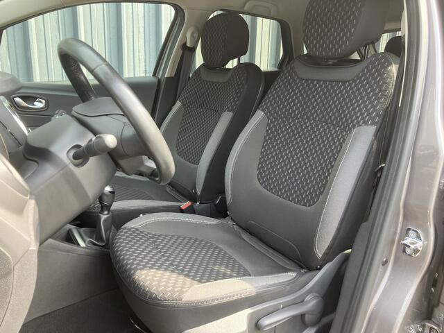 Renault CAPTUR TCe 90 Intens *TREKHAAK / CAMERA *