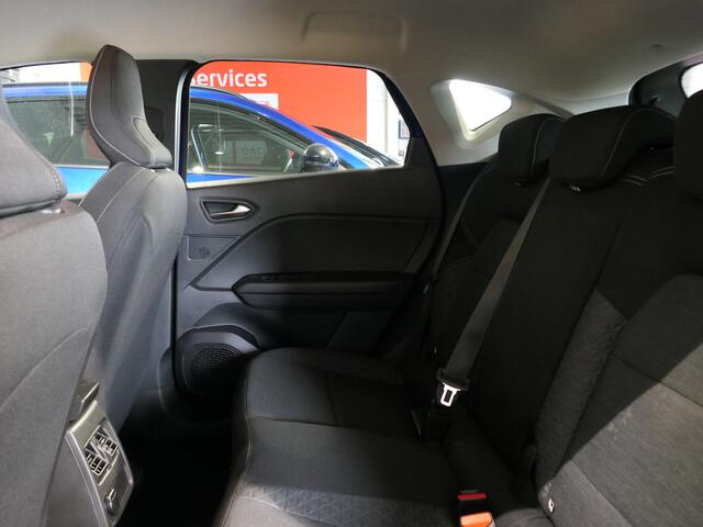 Renault CAPTUR 1.0 TCe 90 evolution - Occasion Lease vanaf ¤374 p/m - Clima - Getint glas - 17" LMV - regensensor