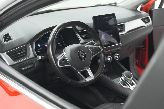 Renault CAPTUR 1.6 E-Tech Plug-in Hybrid 160 Intens | Pack Winter | Apple Carplay | 9.3 Inch Groot Scherm | Parkeersensoren