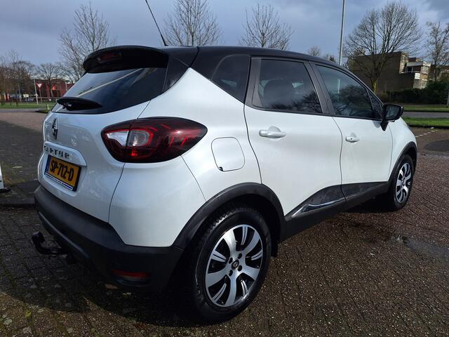 Renault CAPTUR 0.9 TCe Zen TREKHAAK