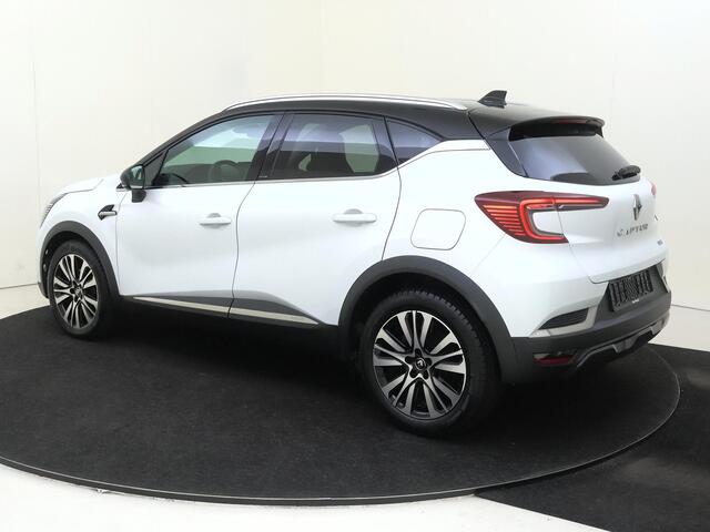 Renault CAPTUR (e-tech plug-in hybrid) | Leder | BOSE Audio | Pack winter | Navigatie | Camera