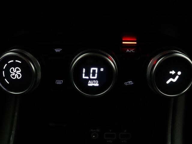 Renault CAPTUR 1.0 TCe Intens 100pk Camera | Cruise | Navi | Parkeersens. v+a | Trekhaak