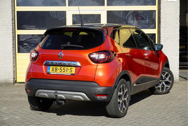 Renault CAPTUR 0.9 TCe Intens BJ2018 Lmv 17" | Led V+A | Pdc | Keyless entry | Trekhaak | Achteruitrijcamera | Navi | Climate control | Cruise control | Extra getint glas
