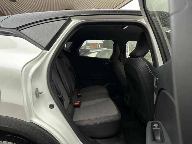 Renault CAPTUR 1.3 mild hybrid 160 techno Stoel en stuurverwarming/Camera.