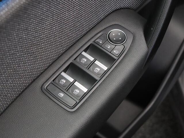 Renault CAPTUR E-Tech full hybrid 145pk techno | Adaptive Cruise | Grootscherm navigatie | Digitaal dashboard | Achteruitrijcamera | Parkeersensoren voor/achter |