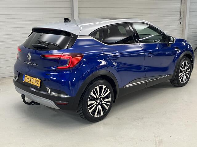 Renault CAPTUR 1.6 E-Tech full hybrid 145 iconic Trekhaak / All seasonbanden / Panorama schuif kanteldak / Dodehoek detectie / Pack Advanced Driving