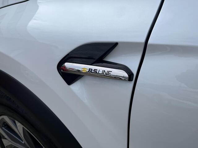 Renault CAPTUR 1.6 E-Tech Hybrid 145 R.S. Line / CAMERA / PARKEERSENSOREN VOOR EN ACHTER / NAVIGATIE GROOT SCHERM / APPLE CARPLAY / ANDROID AUTO