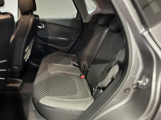 Renault CAPTUR 0.9 TCe Intens | Stoelverwarming | Achteruitrijcamera | Climate control |
