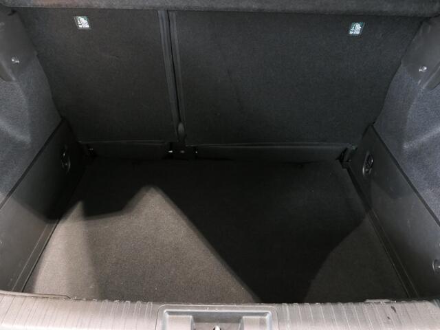 Renault CAPTUR 1.0 TCe 90 evolution - Dealer onderhouden! - Camera - Sensor v+a - Clima - Regensensor