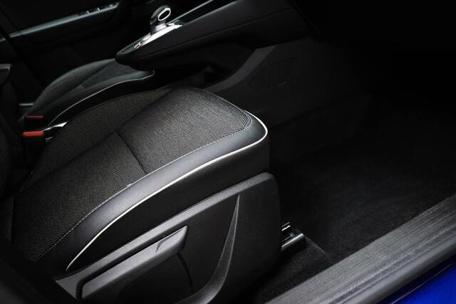 Renault CAPTUR 1.3 TCe 155 Intens | EASY LINK / PARKING- PACK | LED | DAB | APPLE | 360 CAMERA