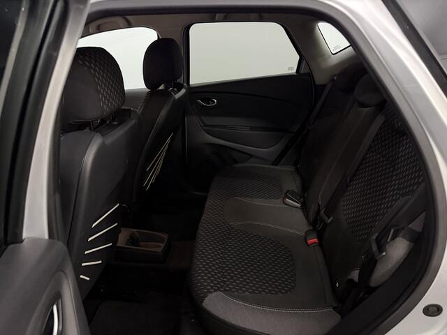 Renault CAPTUR 0.9 TCe Intens Airco, Navi, Parkeersensoren, Keyless start, Cruise control, A start stop, Lichtmetalen velgen, Radio