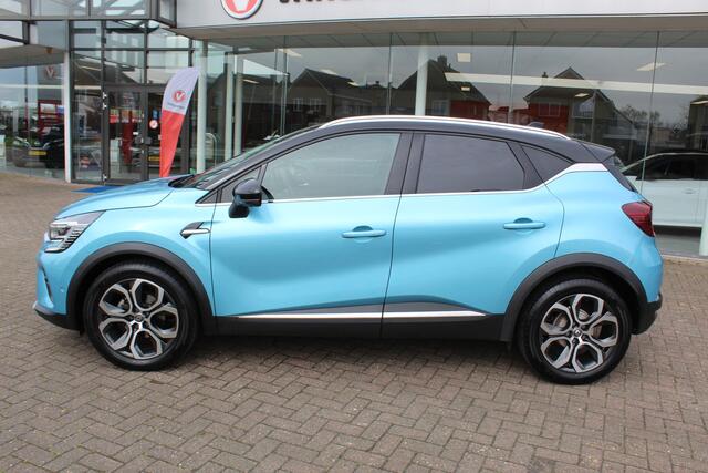 Renault CAPTUR 1.3 TCe 140 Initiale Paris , 1500kg Trekgewicht Climate control , Bluetooth , Navigtie , Camera Cruise control , Parkeersensoren