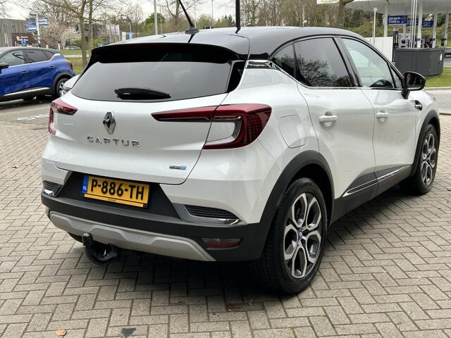 Renault CAPTUR 1.6 E-Tech Plug-in Hybrid 160 Intens | Trekhaak | Achteruitrijcamera | Navigatie | Bochane onderhouden |
