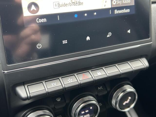 Renault CAPTUR 1.6 E-Tech Plug-in Hybrid 160 Intens | Trekhaak | Achteruitrijcamera | Navigatie | Bochane onderhouden |