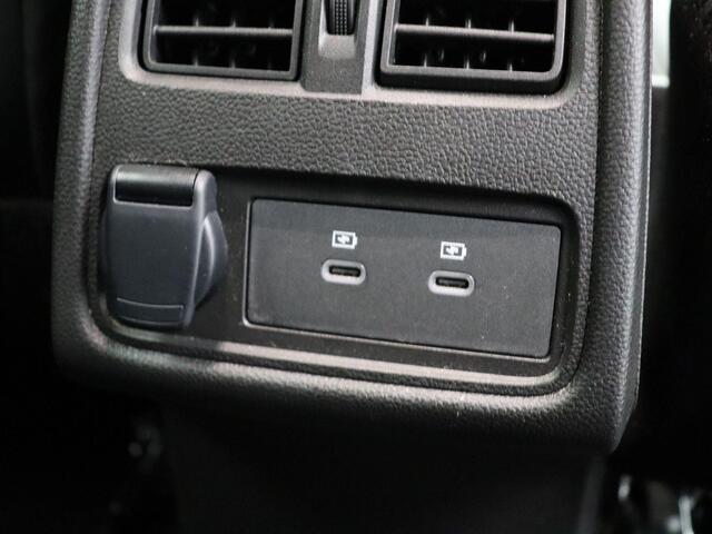 Renault CAPTUR full hybrid 145pk E-Tech Esprit Alpine | Stuurverwarming | Adaptive Cruise | Digitale Cockpit | Achteruitrijcamera | Google Navigatie |