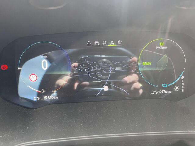 Renault CAPTUR 1.6 E-Tech full hybrid 145 techno