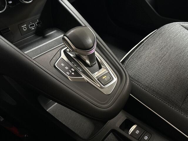 Renault CAPTUR 1.6 E-Tech Plug-in Hybrid 160 Intens 160Pk Automaat (VIRTUAL COCKPIT, APPLE CARPLAY, GROOT NAVI, LEDER, CAMERA, KEYLESS, SPORTSTOELEN, TREKHAAK, PARKEERSENSOREN, NIEUWSTAAT)