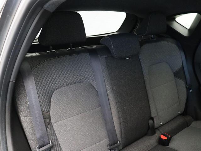 Renault CAPTUR E-Tech full hybrid 145pk techno | Adaptive Cruise | Grootscherm navigatie | Digitaal dashboard | Achteruitrijcamera | Parkeersensoren voor/achter |