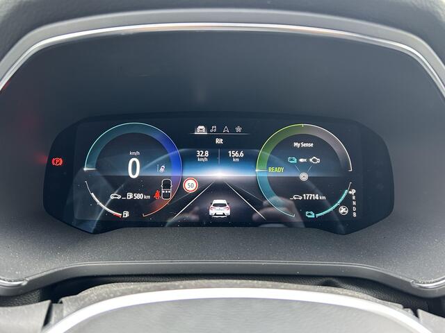 Renault CAPTUR 1.6 E-Tech full hybrid 145 techno (Hoge Instap) | Navigatie | Camera | Dodehoek Detectie | Climate Control |