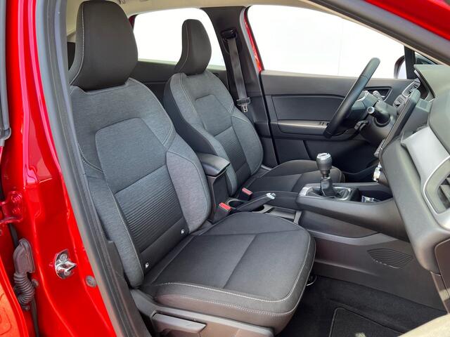 Renault CAPTUR 1.0 TCe 90 Zen CRUISE / ECC / PDC / CARPLAY / STOEL VERW.