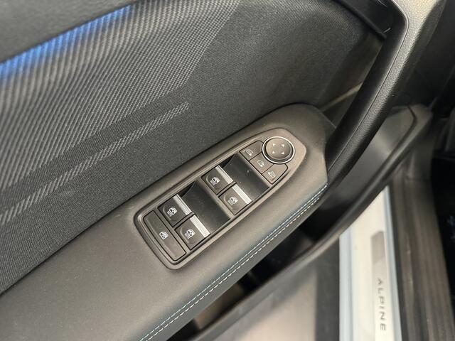 Renault CAPTUR 1.8 E-Tech full hybrid 160 esprit Alpine | Panoramisch dak | Nieuwe auto |