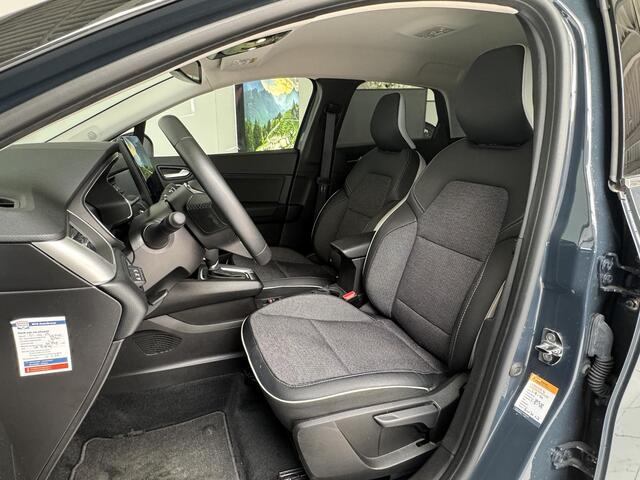 Renault CAPTUR 1.6 E-Tech Hybrid 145 Intens | Achteruitrijcamera | Navigatie | Climate Control | Parkeersensoren V+A |