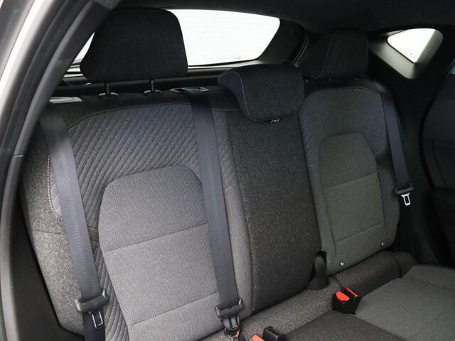 Renault CAPTUR 1.6 E-Tech full hybrid 145 techno | LED Verlichting | Keyless entry | Achteruitrij camera | Climate control | Adaptive cruise Control |