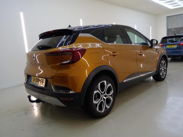 Renault CAPTUR 1.3 TCe 140 Intens Automaat / Trekhaak / Navi / Cruise / Parkeersensoren