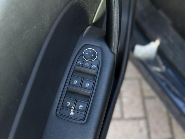 Renault CAPTUR 1.0 TCe 90 Business Zen | Clima | Camera | Clima | Cruise | Navigatie | LED | Keyless | RIJKLAARPRIJS INCL 12 MAANDEN GARANTIE EN BEURT