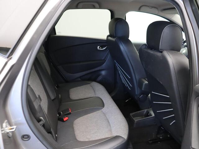 Renault CAPTUR 1.3 TCe Intens | 1e Eigenaar | Cruise control | Trekhaak | Lichtmetalen velgen 18'' | Climate controle |