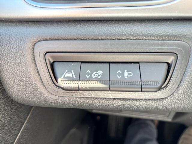 Renault CAPTUR 1.0 TCe Intens Trekhaak Camera Navi