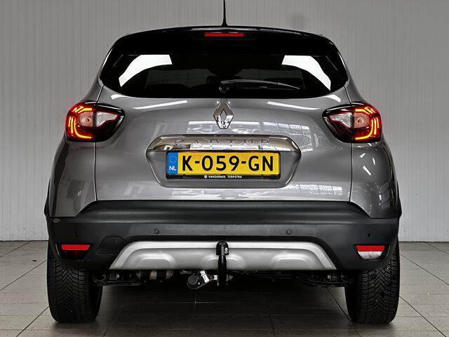 Renault CAPTUR 1.3 TCe Intens/ AUTOMAAT!/ 150pk!/ Trekhaak/ Keyless/ Extra getint glas/ Two-Tone/ Apple + Android/ Half-Leder/ PDC/ 17'' LMV/ Bluetooth/ Armsteun/ Multi. LEDER. Stuur./ LED Mistl.