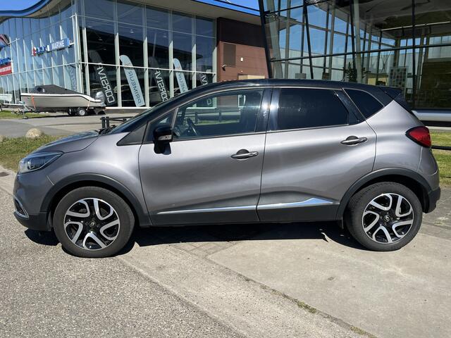Renault CAPTUR 1.2 TCe Dynamique 120PK / Volledig door ons onderhouden / Automaat / Trekhaak / Climate / PDC.Achter/ Stoelverw. /