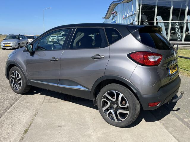 Renault CAPTUR 1.2 TCe Dynamique 120PK / Volledig door ons onderhouden / Automaat / Trekhaak / Climate / PDC.Achter/ Stoelverw. /