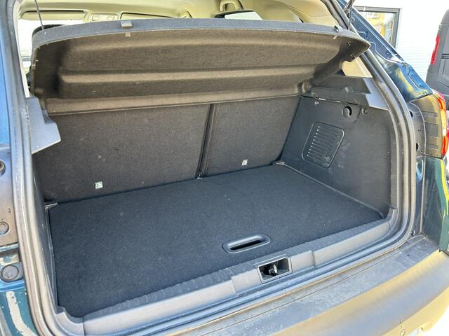 Renault CAPTUR 0.9 TCe Intens | Parkeersensoren | Achteruitrijcamera | DAB Radio | Bluetooth