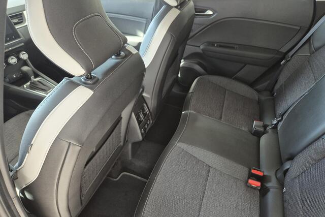 Renault CAPTUR 1.6 E-Tech Hybrid 145 Intens