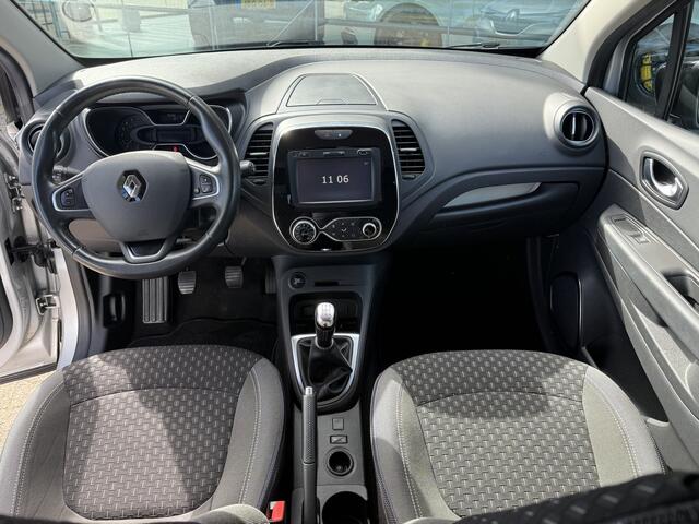 Renault CAPTUR 0.9 TCe Intens ** Navigatie ** Trekhaak ** Facelift