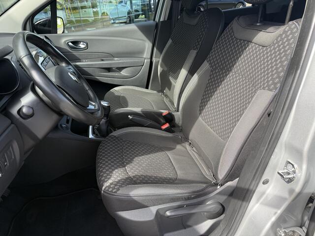 Renault CAPTUR 0.9 TCe Intens ** Navigatie ** Trekhaak ** Facelift