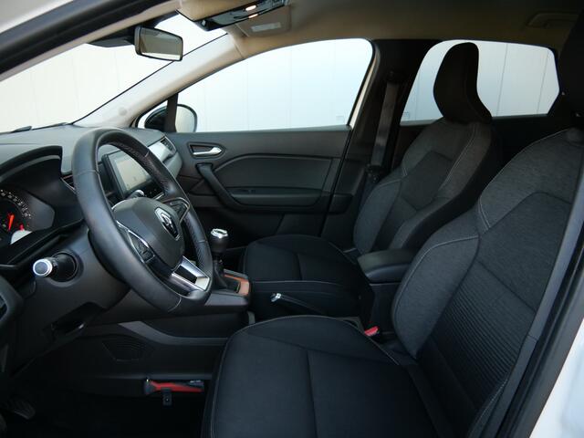 Renault CAPTUR 1.0 TCe 100Pk Zen Navi / DAB / Apple Carplay / DAB / Trekhaak