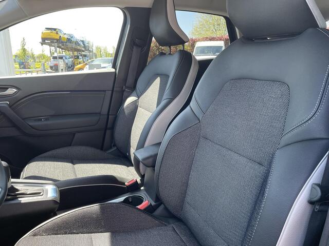 Renault CAPTUR 1.6 E-Tech full hybrid 145 techno / ACHTERUITRIJCAMERA / PARKEERSENSOREN / CRUISE CONTROL / CLIMATE CONTROL