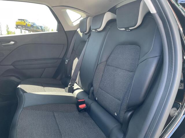 Renault CAPTUR 1.6 E-Tech full hybrid 145 techno / ACHTERUITRIJCAMERA / PARKEERSENSOREN / CRUISE CONTROL / CLIMATE CONTROL